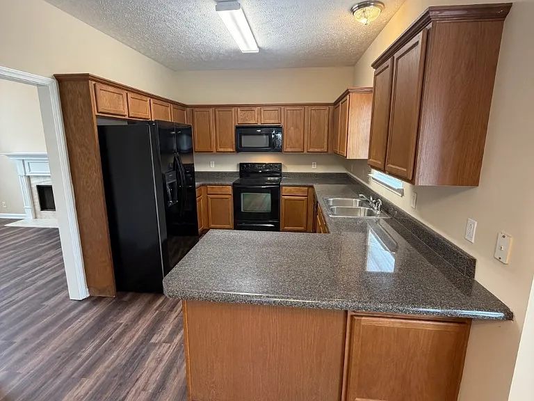 3331 Perlino Dr — Photo 10
