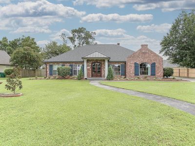 2021 Plantation Dr, Lake Charles, LA, 70605