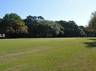 8 Orista Pl, Hilton Head Island, SC 29926