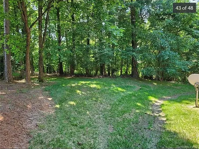 9906 Birch Knoll Ct — Photo 37
