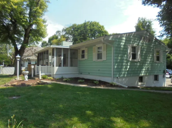 616 S Brittain Ave, Muncie, IN 47303