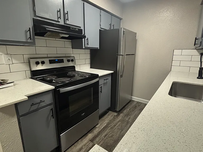 Maderas Apartments — Photo 22