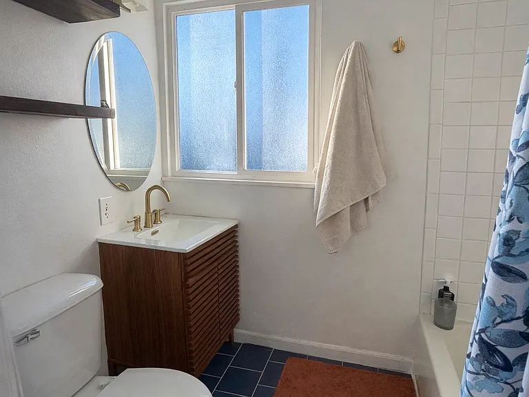 1224 S Navajo St — Photo 8