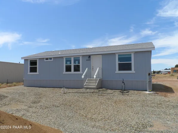 20225 E Conestoga Dr, Mayer, AZ 86333