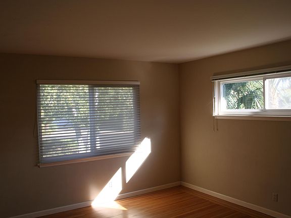 2nd image of 16114 Escobar Ave