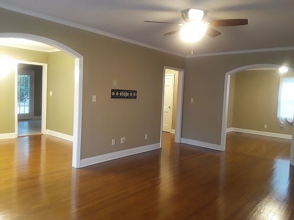 DR, Hall, Study from LR