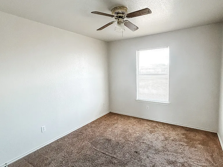 1808 Windward Dr #D — Photo 8