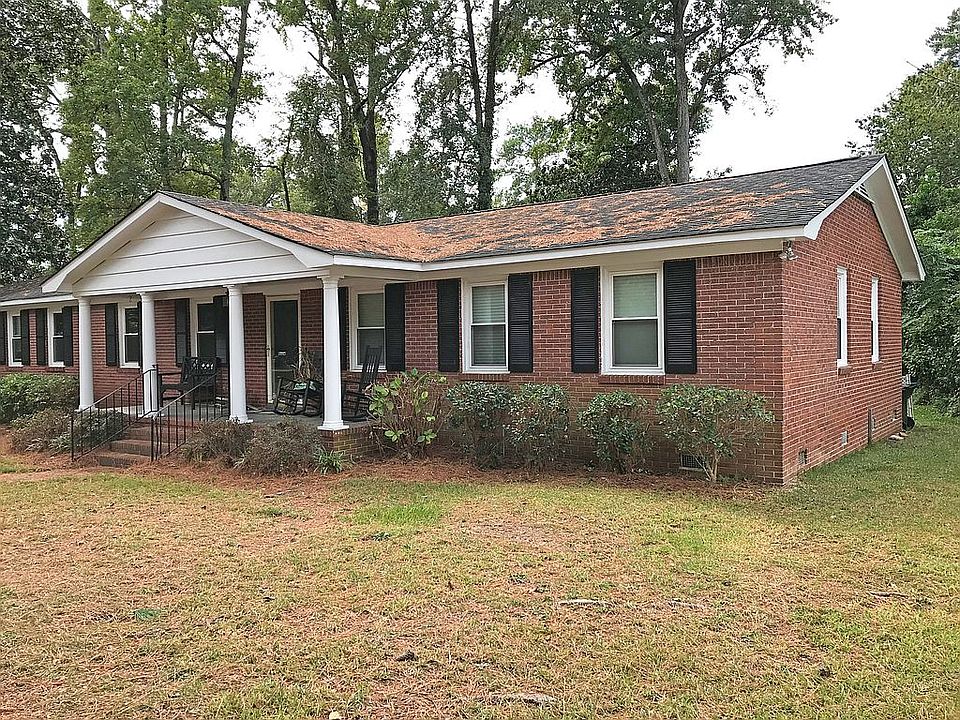 2nd image of 1337 Cardinal Dr