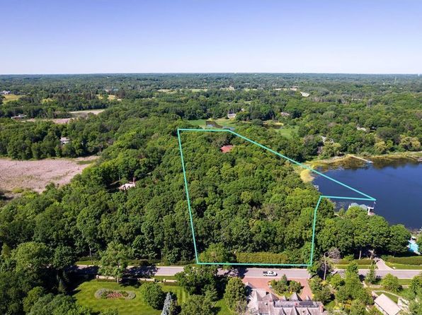 565 Ferndale Rd W, Wayzata, MN 55391
