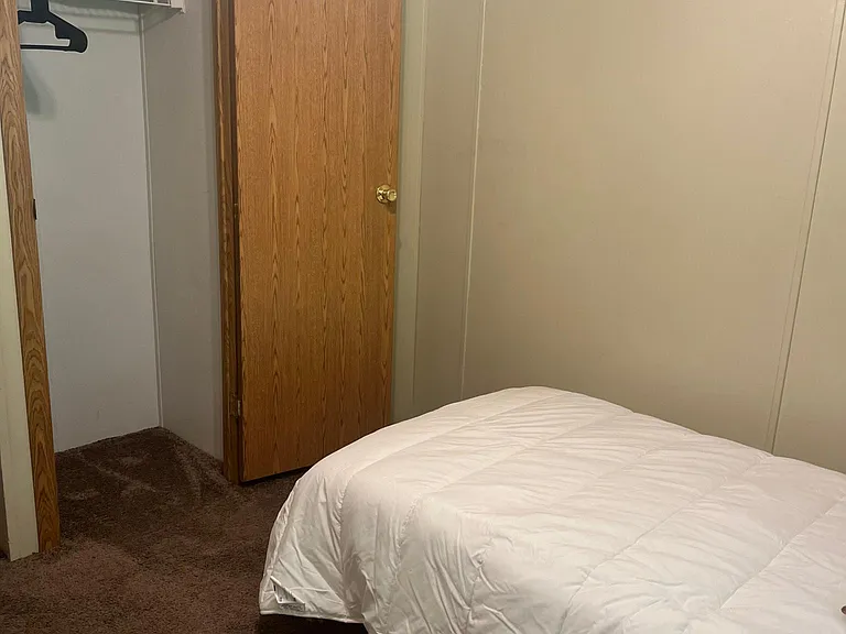 2nd bedroom, 1 twin