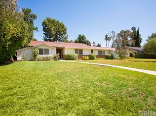 23235 Erwin St, Woodland Hills, CA 91367
