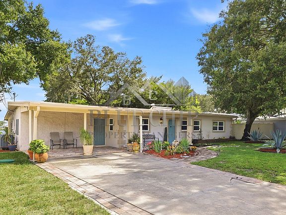 2nd image of 6714 Nina Rosa Dr