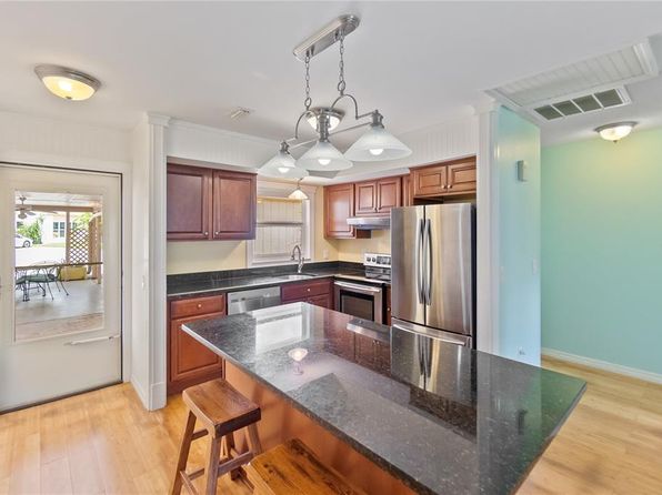 5055 Live Oak Cir, Bradenton, FL 34207