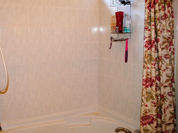Jetted Tub