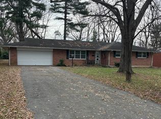 749 Sherwood Dr, Bowling Green, KY 42103