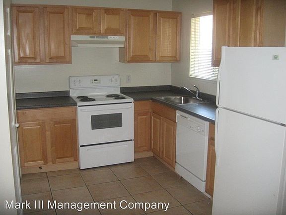 3rd image of 4201 Robertson Ave APT C