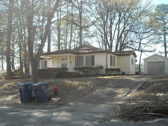 2nd image of 600 Camark Ave