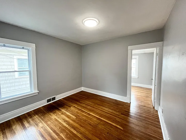 151 Carmel Rd #UPPER — Photo 7