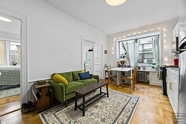 Rented by Signature Property Realty | media 5