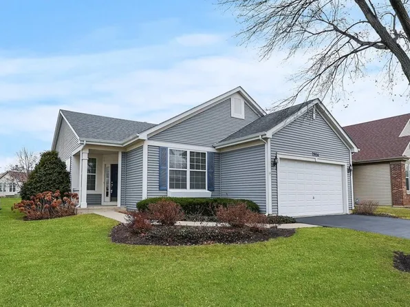 21154 Sterling Lake Dr, Crest Hill, IL 60403