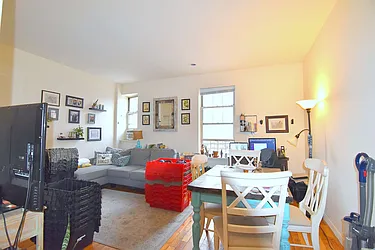 Rented by Manhattan Spaces