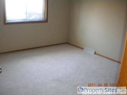 4th image of 13519 Narcissus St NW