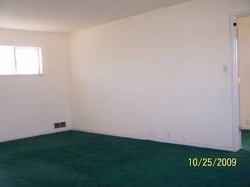 5th image of 430 Lloyd Ave