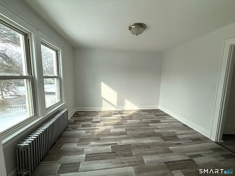 8 Garden St — Photo 8