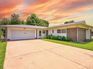 3720 N McMillan Ave, Bethany, OK 73008