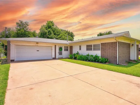 3720 N McMillan Ave, Bethany, OK 73008