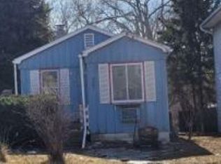2603 W Goldcrest Ave, Milwaukee, WI 53221