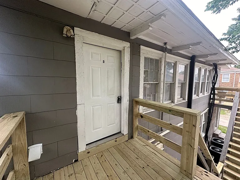 819 N Marsalis Ave — Photo 4