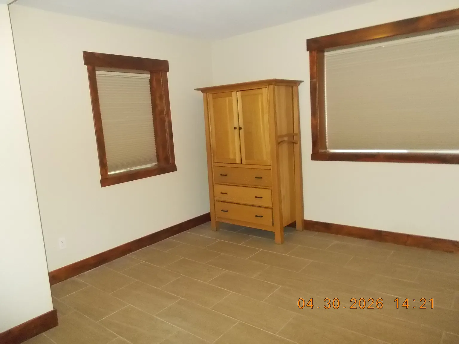1 bed, $1,000 — Photo 3