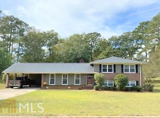 105 Tyler Ter, West Point, GA 31833