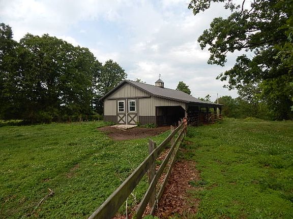 3rd image of 209 Clover Mtn