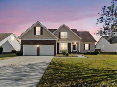 5925 Blue Sky Ln, Hope Mills, NC, 28348