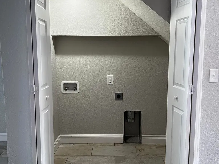 5151 SE 103rd Ln #4 — Photo 5
