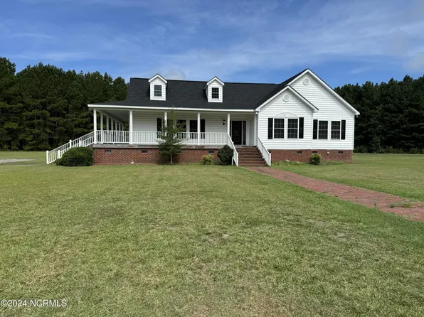 2421 Nc 92, Washington, NC 27889