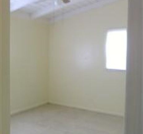 5th image of 2924 SW 11th Ct