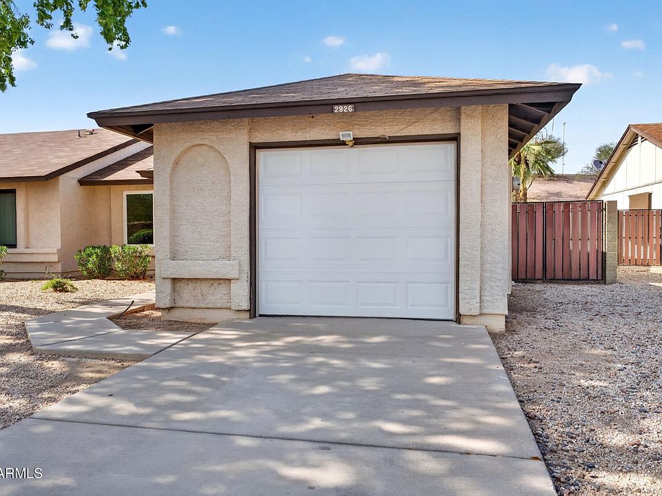 1st image of 2926 E ISABELLA Avenue