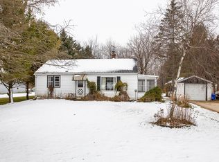 W230N9439 Colgate Rd, Lisbon, WI 53089