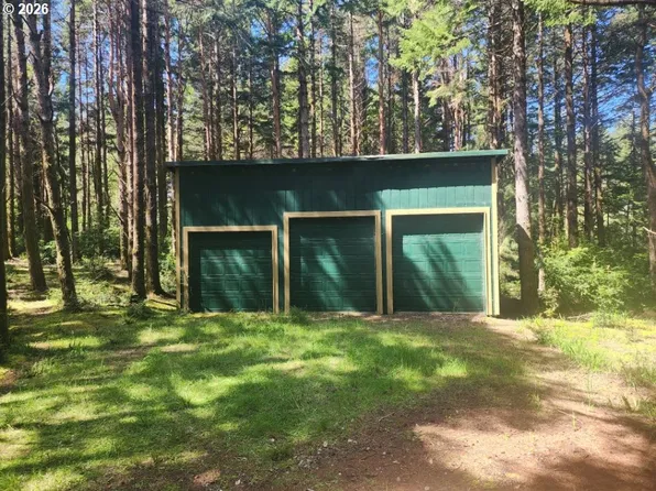 Cemetery Loop Rd #2200, Pt Orford, OR 97465