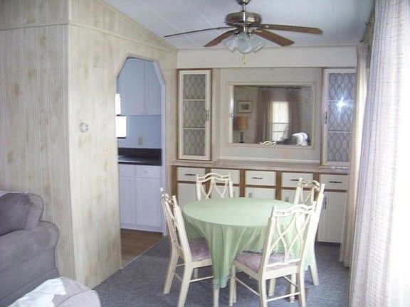 4th image of 25 Park Way