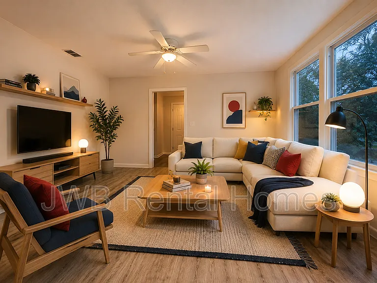 920 Saratoga Blvd — Photo 7