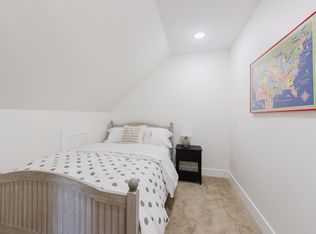 7212 Pacific Ave, South Haven, MI 49090