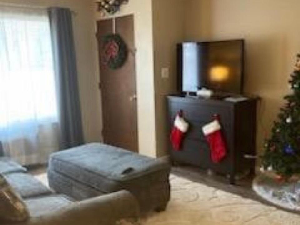 1st image of 1427 Electric Ave #1469