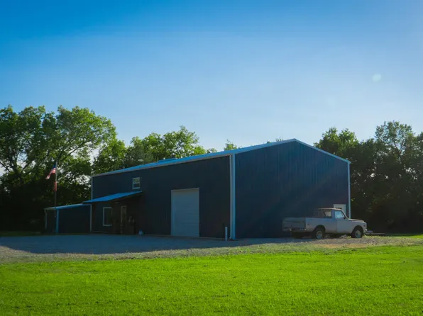 16203 Us Highway 24, Lawrence, KS 66044