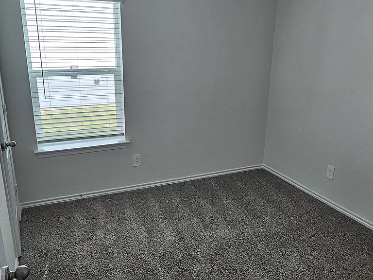 1635 Blaire Dr — Photo 13