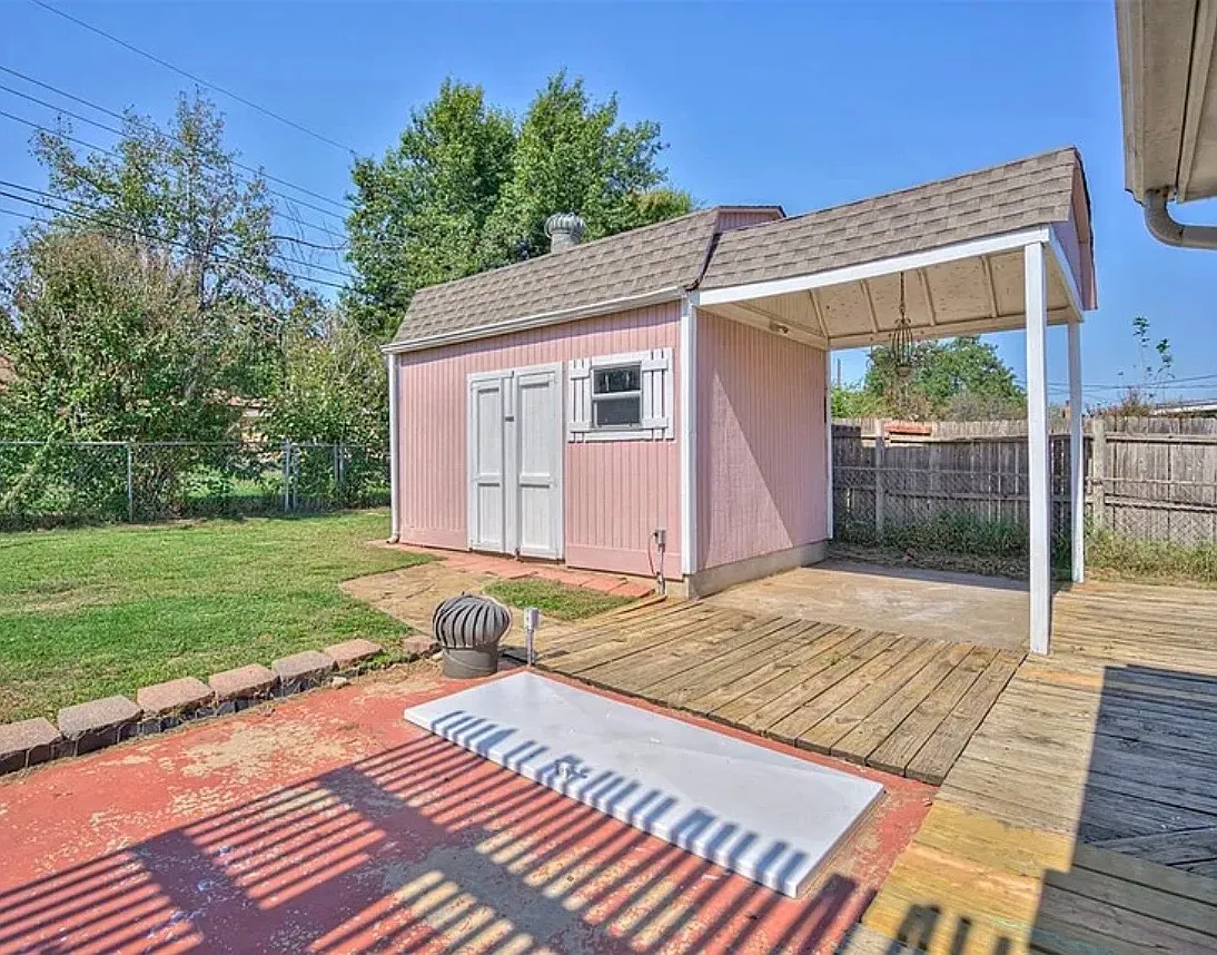 3 bed, 1346 sqft, $1,600 — Photo 3