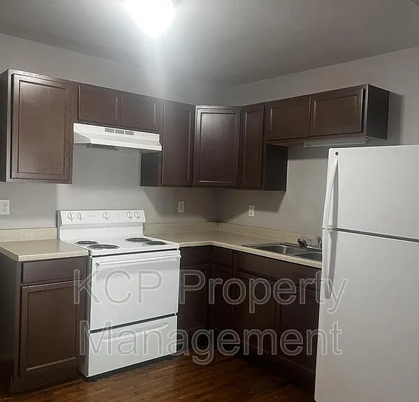 115 N Albert Pike Ave #6 — Photo 10